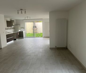 Maison 3 pièce(s) 80 m2 - Haut Cenon - Photo 1