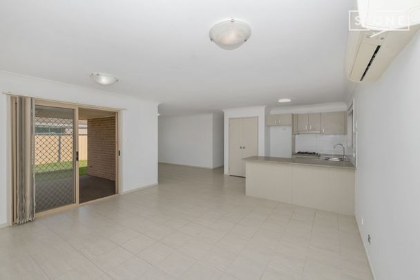 Family home - Photo 1