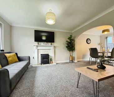 3 bedroom end of terrace house to rent - Photo 4