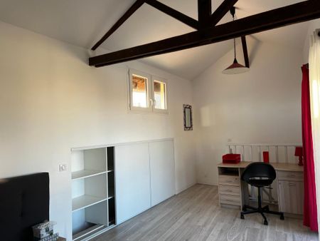 Location Appartement 2 pièces Meublé 40m² NIORT 79000 - Photo 5