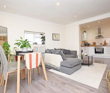 Tudor Road, Hampton, TW12 - Photo 6