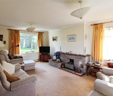 4 bedroom detached house to rent - Photo 1