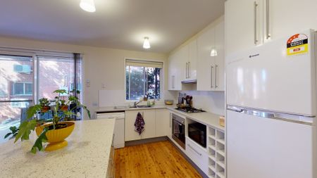 3/133 Brooks Street, Bar Beach NSW 2300 - Photo 3