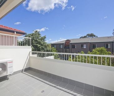 Prime Apartment in the Heart of the Turner with Convenient Transport - Photo 4