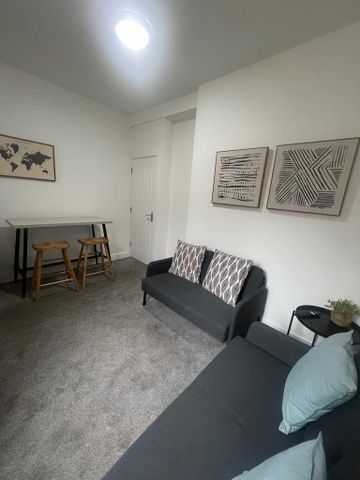 4 bedroom house share to rent - Photo 4