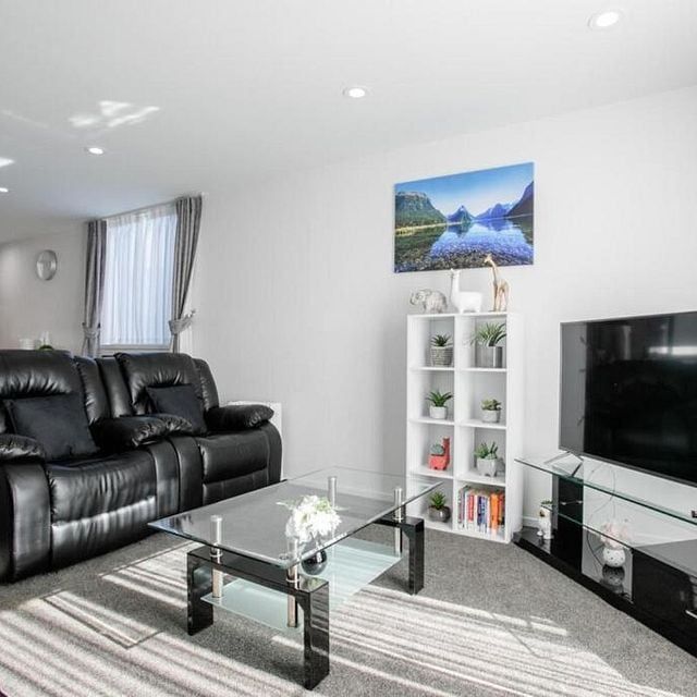 Ready to move in - fully furnished house - Photo 1