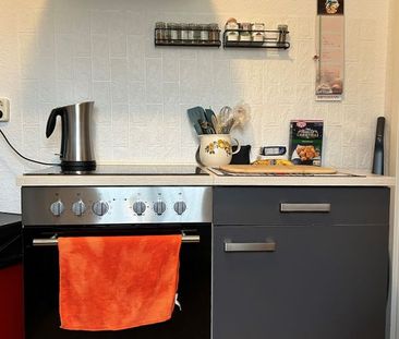 Senioren aufgepasst! Schöne 3 Raumwohnung im EG mit Dusche! - Photo 1