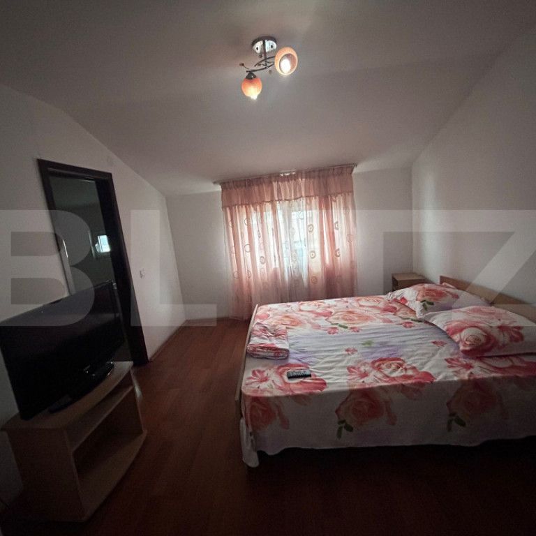 Spatii cazare, 10 camere cazare muncitori, 300 mp, cartier R - Photo 1