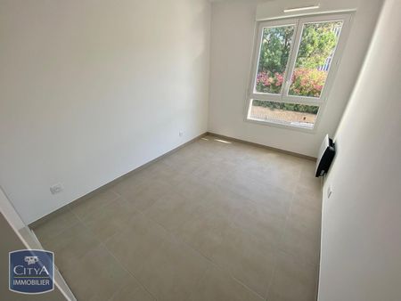 Location Appartement 3 pièces 56m² HYERES 83400 - Photo 4