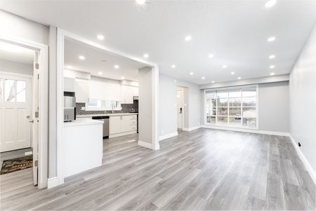 For Lease - 368 Fountain Street, Cambridge, Ontario - Photo 3