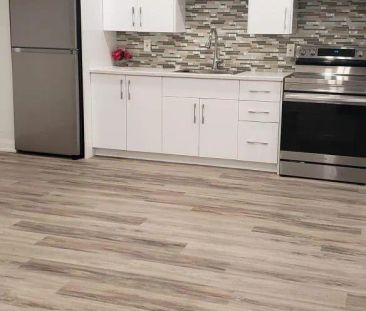 33 MAJOR CRESCENT - Photo 4