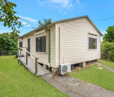 Prime Location - Two Bedroom Granny Flat - Photo 1