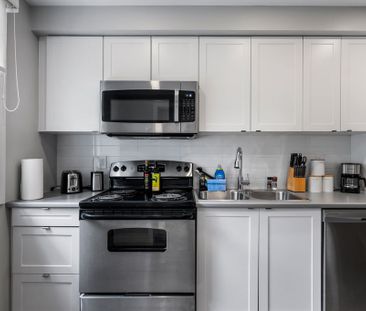 For Lease - 164-168 Picton Street Unit# 2, Hamilton, Ontario - Photo 2