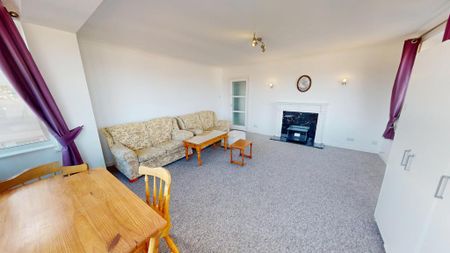 2 bedroom flat to rent - Photo 3