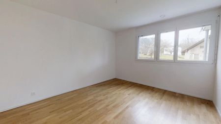 Geräumige 4.5-Zimmer-Attikawohnung auf dem Land - Photo 2