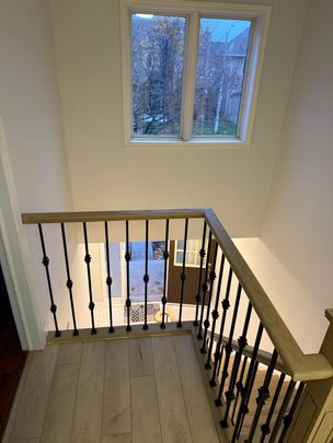 For Lease - 5013 Kempling Lane, Burlington, Ontario - Photo 1