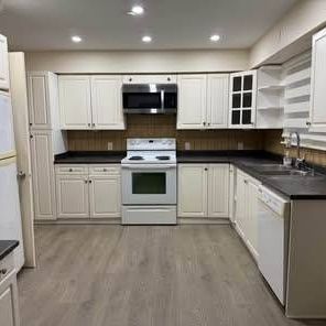 House for Rent - Photo 2