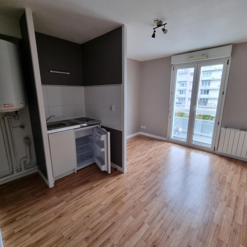 Location appartement 1 pièce 16.61 m2 à Joué-lès-Tours - Photo 1