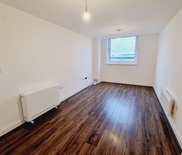 Waterfront West - Photo 2