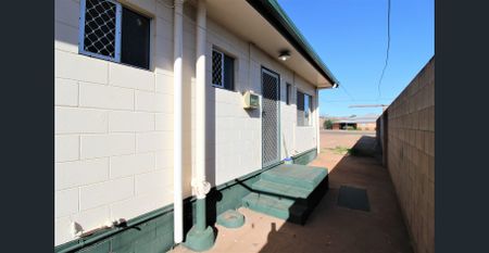 This Unit Has Great Mileage! - Photo 4