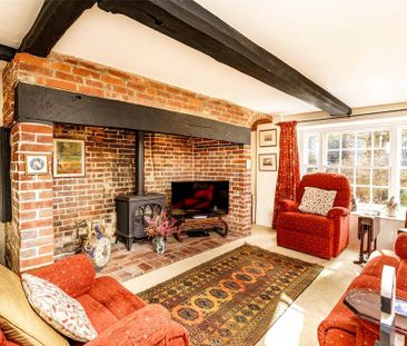 4 bedroom detached house to rent - Photo 1