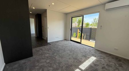 336 Ferry Road, Waltham - Photo 4