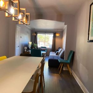 Beau 8 1/2 rénové proche métro Fabre - Photo 2