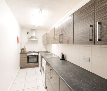 GARDEN FLAT, 246 VINERY ROAD Leeds - LS4 2LA - Photo 6