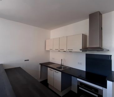 Location Appartement 2 pièces 65m² - Photo 6