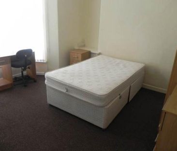 4 bedroom house to rent - Photo 2