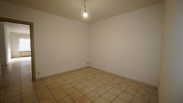 Ruim appartement met 1 slaapkamer, Benedenwoning in Lokeren met EPC-waarde 273.00 - Photo 1