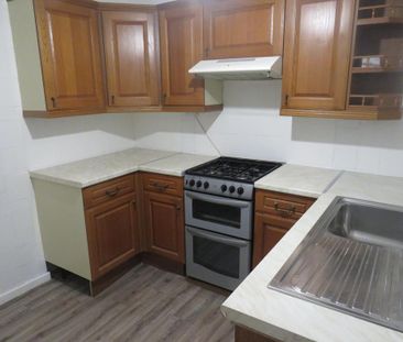 3 bedroom house to rent - Photo 3