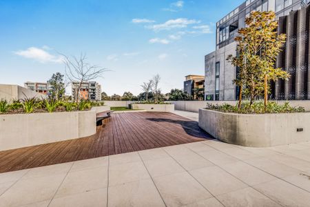 Contemporary 2-Bed, 2-Bath Apartment in Prime Belconnen Location - Photo 3