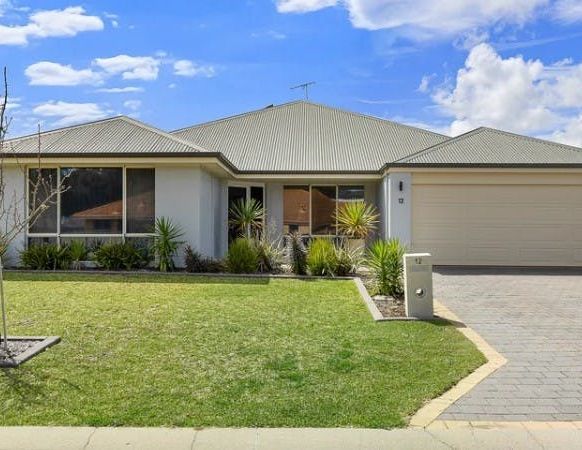 Easy Living in the Heart of Baldivis - Photo 1