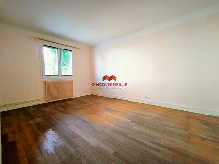 Location Appartement 4 pièces 71m² - Photo 3