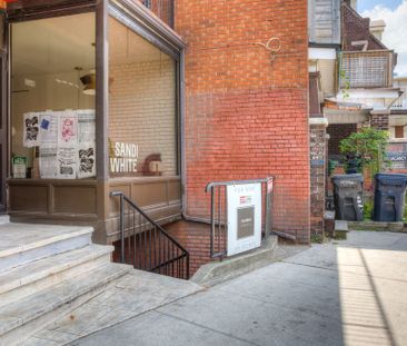 For Lease - 1391 Dundas Street, Toronto, Ontario - Photo 4