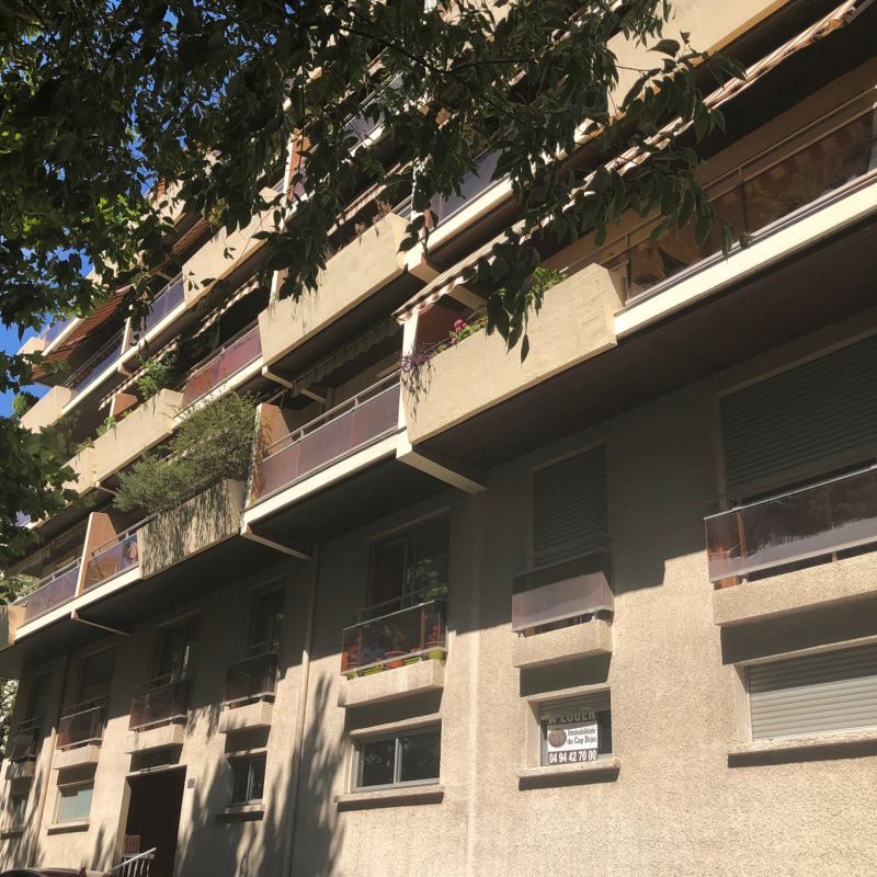 SAINT ANNE - Studio proche gare et facultés - Photo 1