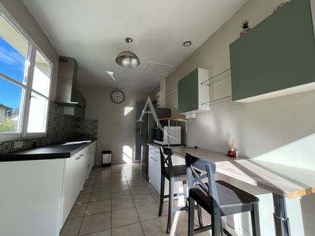 Location Maison 2 pièces 70m² NANTES 44300 - Photo 2