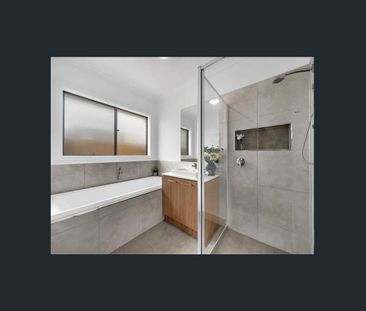 66 Surround Circuit, Bonnie Brook, Vic 3335 - Photo 4