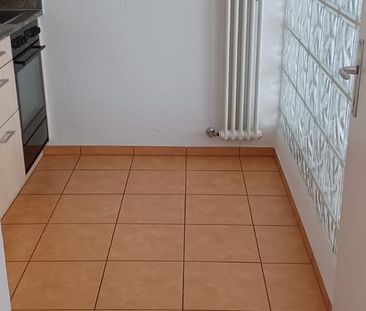 Gemütliche 1.5-Zimmer-Wohnung mit Balkon in Losone - Photo 5