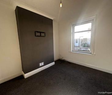 3 bedroom property to rent in Grimsby - Photo 6