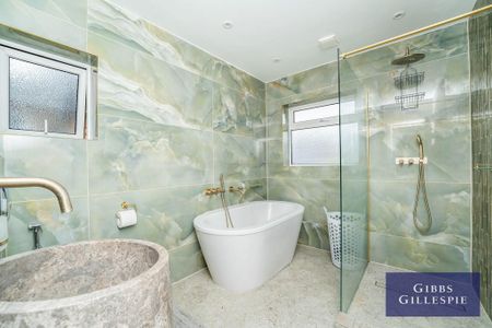 3 bedroom semi-detached house to rent - Photo 5