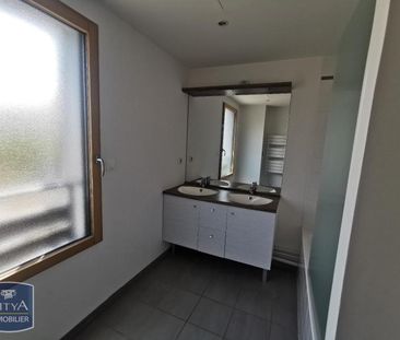 Location Maison 4 pièces 104m² SOYAUX 16800 - Photo 3