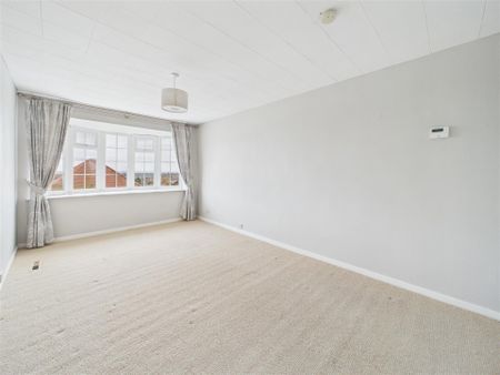 2 bedroom Maisonette to rent - Photo 4