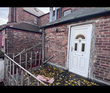 3 Bed Flat, Smithdown Road, L15 - Photo 2