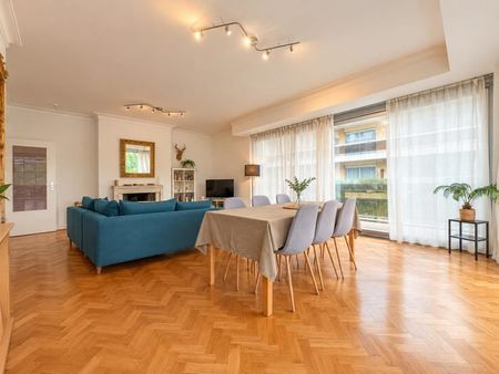 Appartement te huur - foto 3