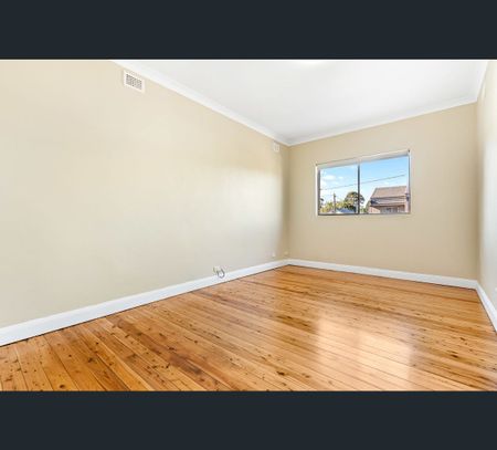 1/9 Maddock Street, Dulwich Hill, NSW 2203 - Photo 5