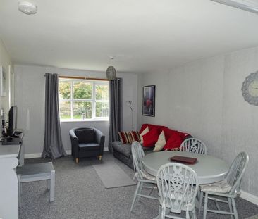 2 bedroom semi-detached house to rent - Photo 1