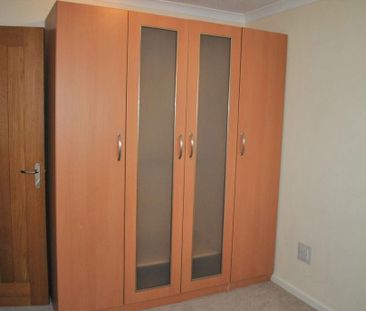 3 bedroom semi-detached house to rent - Photo 6