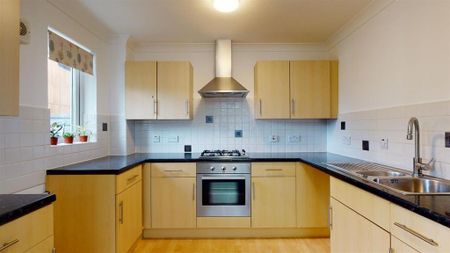 1 bedroom flat to rent - Photo 3